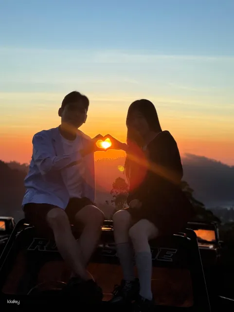 Mount Batur Sunrise Jeep Highlights with Photographer (Breakfast & Transfer Included) | Bali