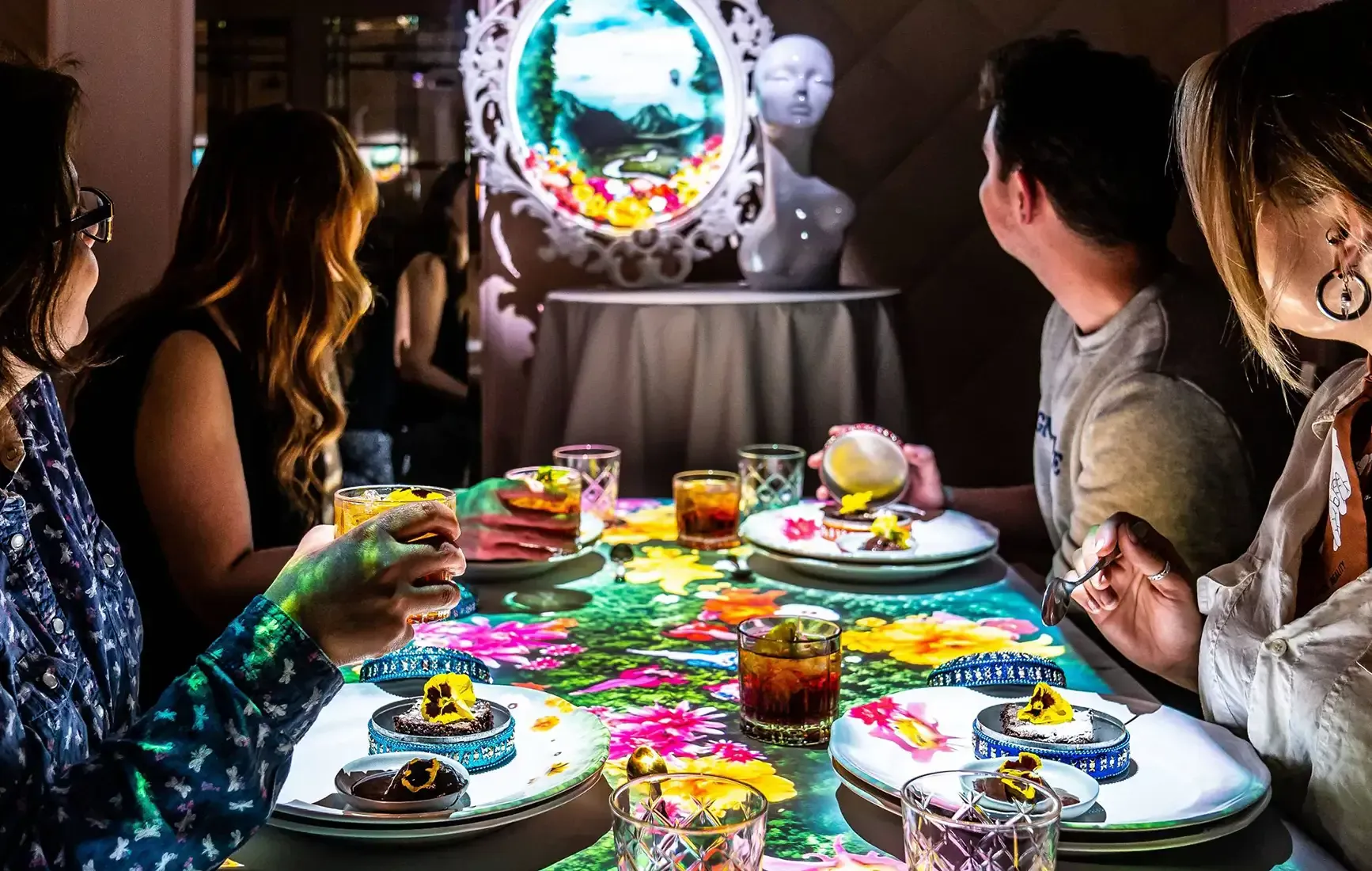 Immersive 3D Dining Experience at Banquet of Hoshena